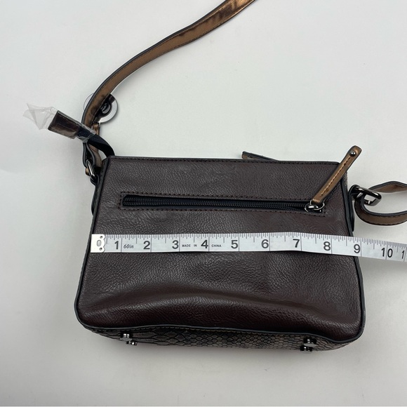 Celine Dion Black Shoulder bag Faux Leather with Silver Inserts Pockets NEW - Picture 10 of 10